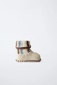 KNIT BOOTIES