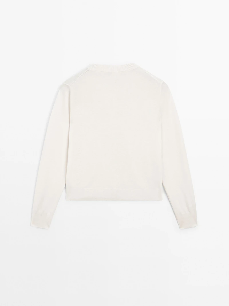 Wool blend knit cardigan with crew neck