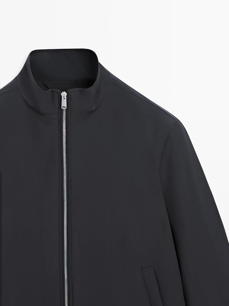 Two-way stretch fabric jacket