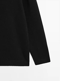 100% cashmere oversize V-neck sweater