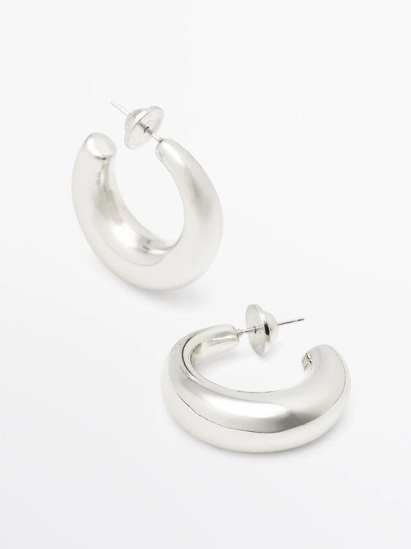 Boucles d’oreilles anneaux