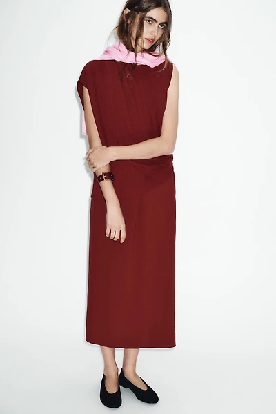 ROBE LONGUE ASYMÉTRIQUE