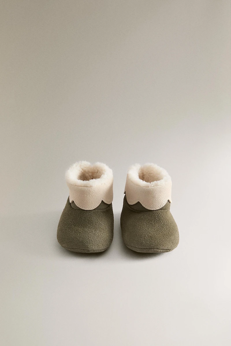 CHRISTMAS LEATHER ELF BOOTIES