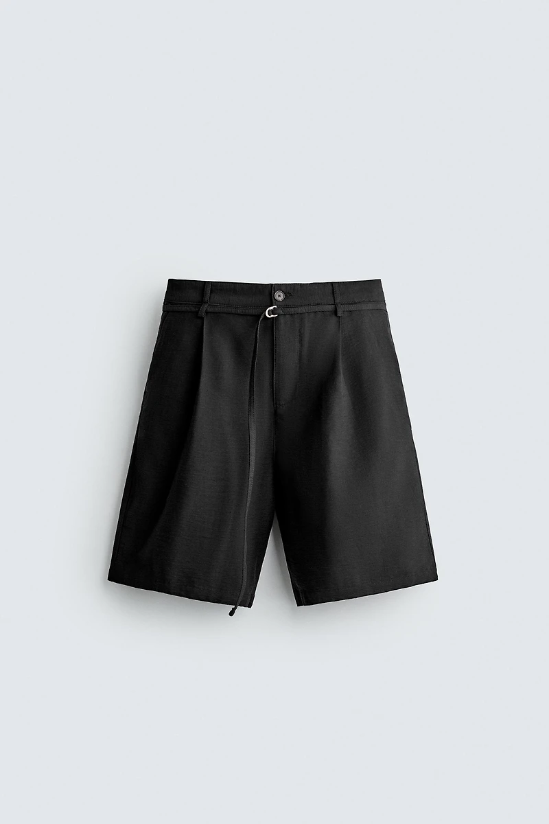 RELAXED FIT BELTED PLEATED SHORTS