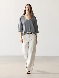 100% cotton scoop neck T-shirt