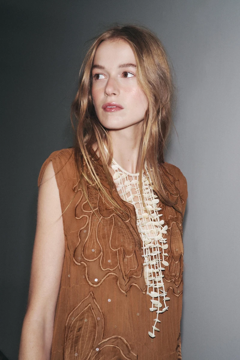 ROBE PLIS BRODÉE ZW COLLECTION