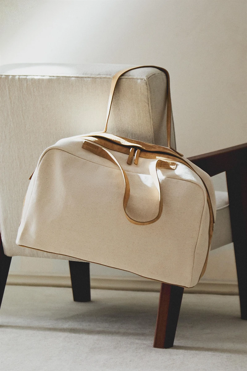 CANVAS BAG WITH LEATHER DETAIL