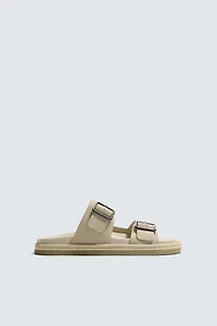 SANDALES EN CUIR À DOUBLE BRIDE