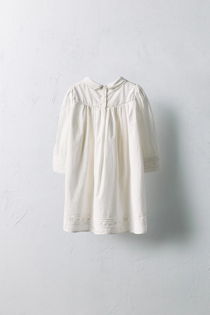 AGES 2-5/ LIMITED EDITION POPLIN DRESS WITH EMBROIDERED FLOWERS