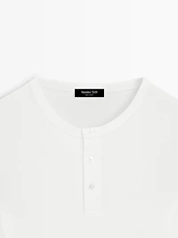 Long sleeve henley neck T-shirt