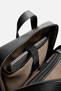TEXTURE BACKPACK