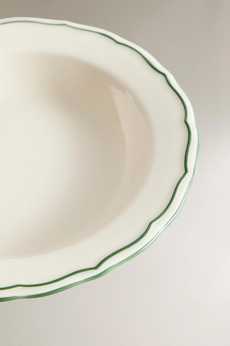 EARTHENWARE SOUP PLATE WITH CONTRASTING RIM