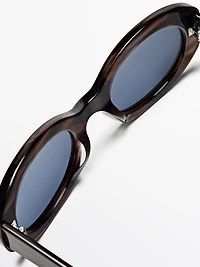 Oval sunglasses