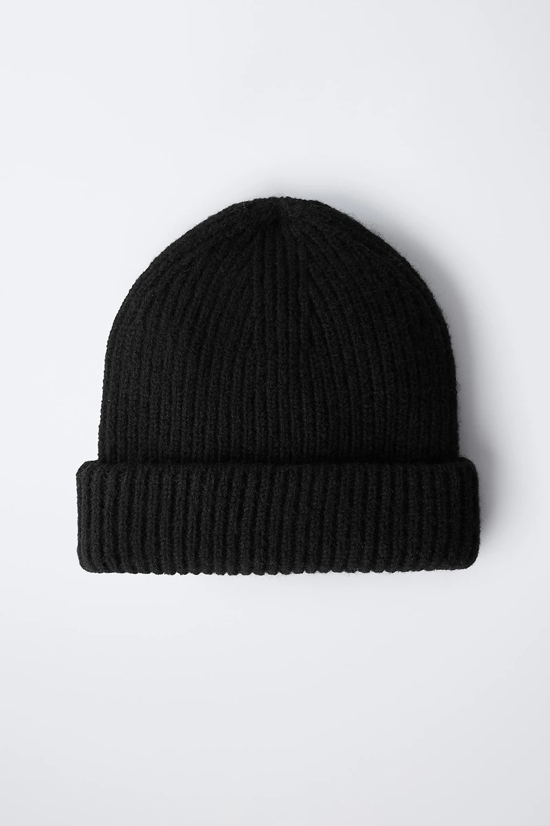 BASIC KNIT HAT