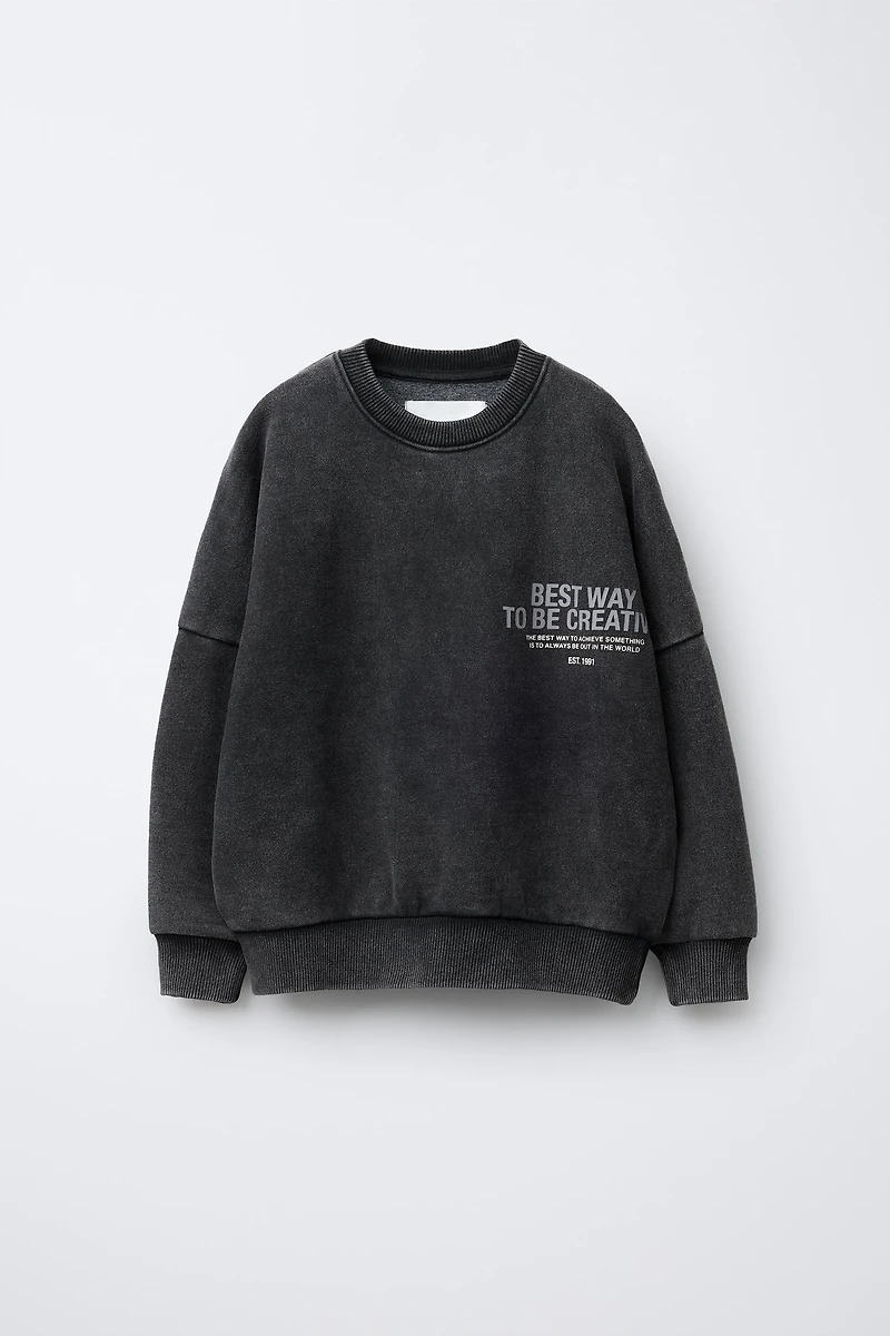 WASHED EFFECT TEXT SWEATSHIRT