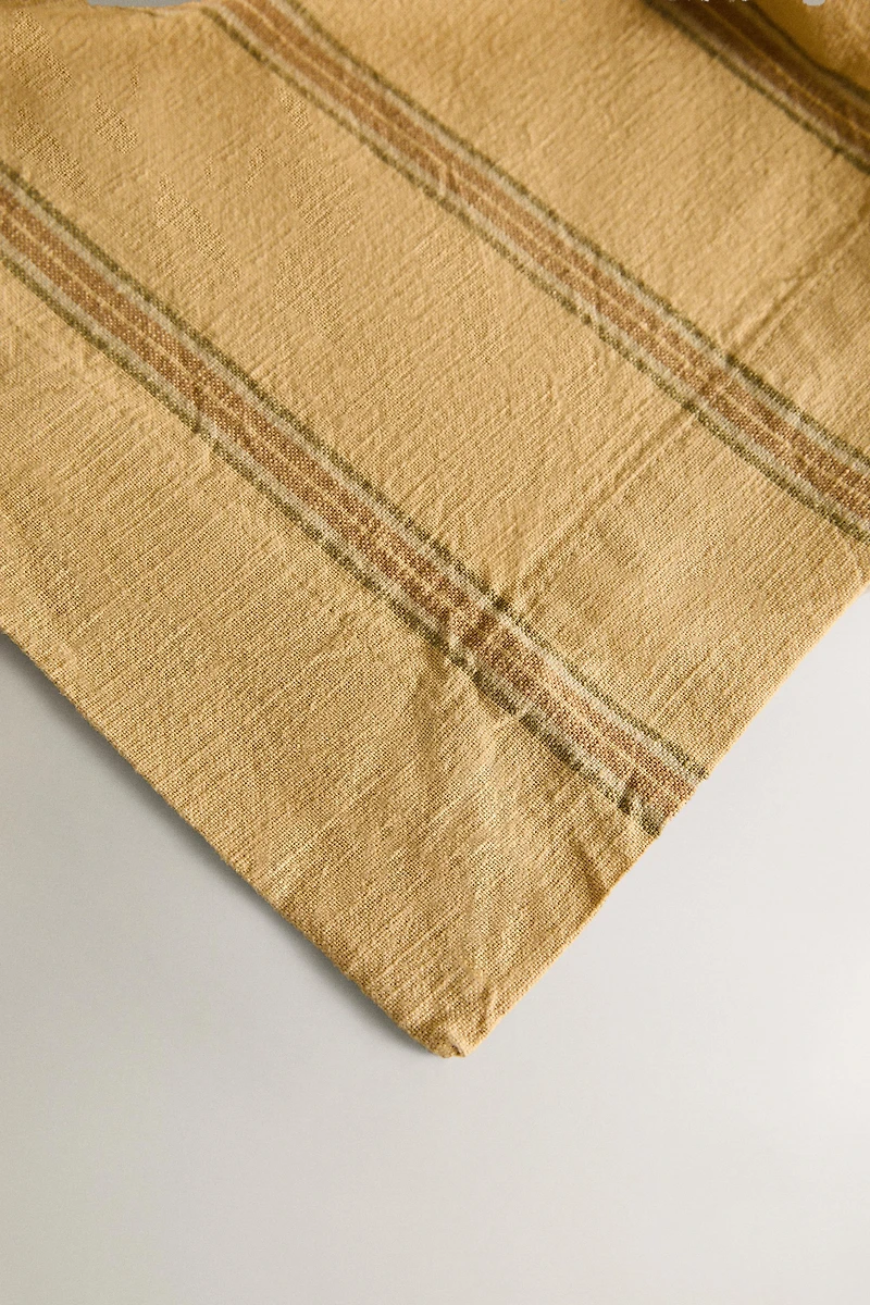 NAPPE RAYURES FIL TEINT