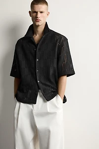 OPEN-KNIT RELAXED FIT SHIRT