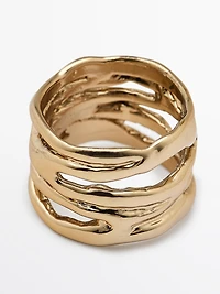 Irregular ring