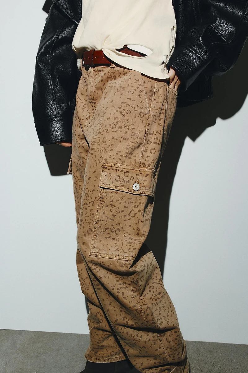 TRF BAGGY BALLOON ANIMAL PRINT JEANS