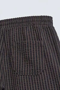 COMFORT STRIPED SEERSUCKER SHORTS
