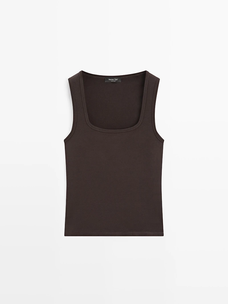 Sleeveless top with square neckline