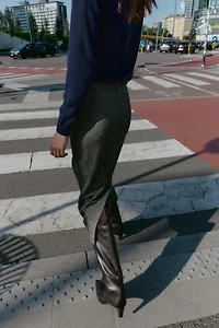 HEATHERED PENCIL MIDI SKIRT