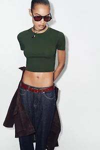 SHORT SLEEVE CROPPED TOP