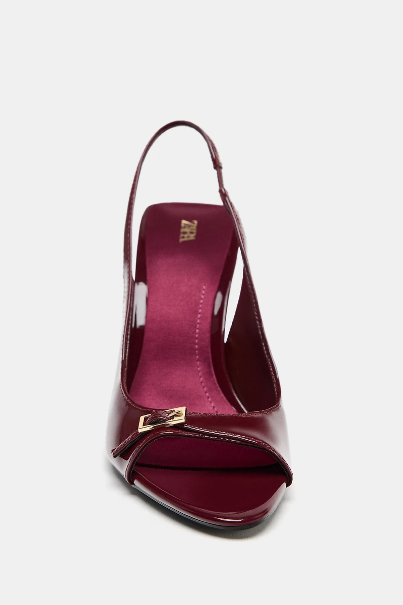 PATENT FINISH HEELED SANDALS