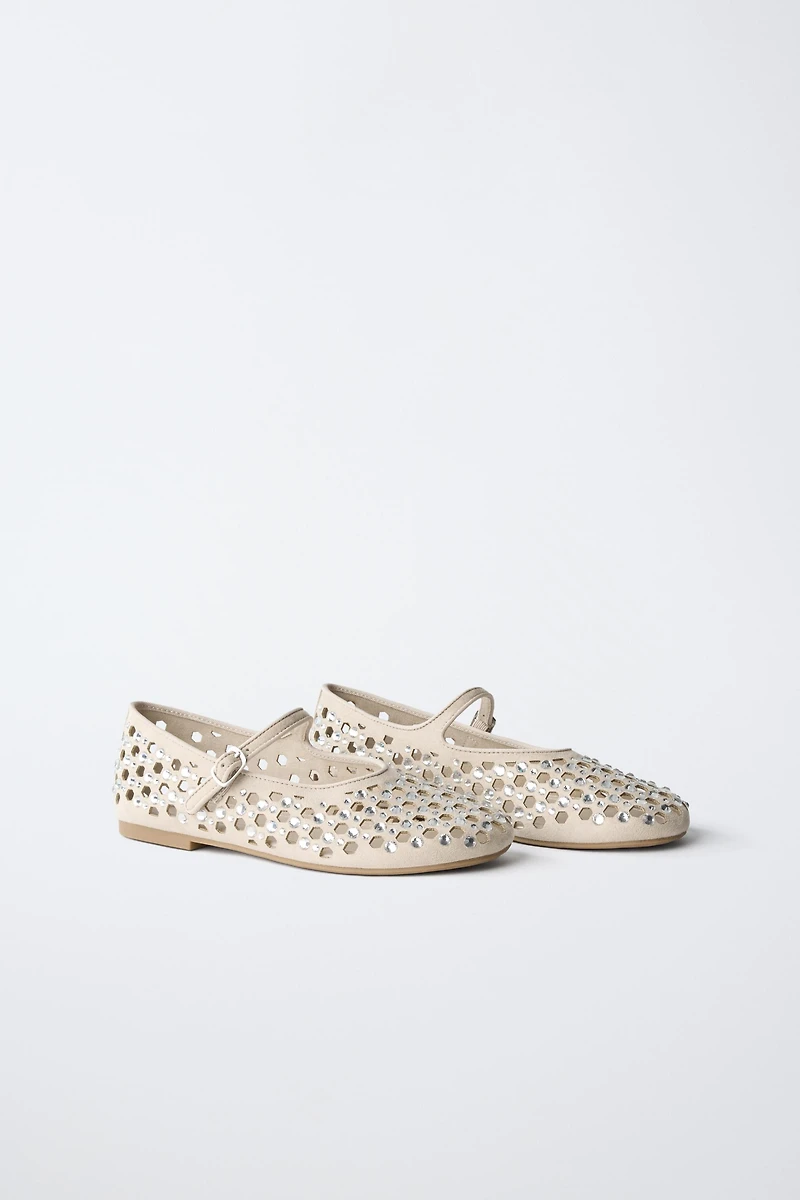 SPARKLY CUT-OUT MARY JANES