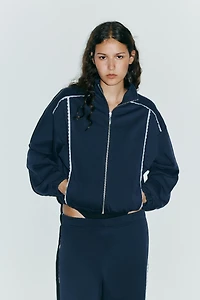 LACE TRIM SWEATSHIRT