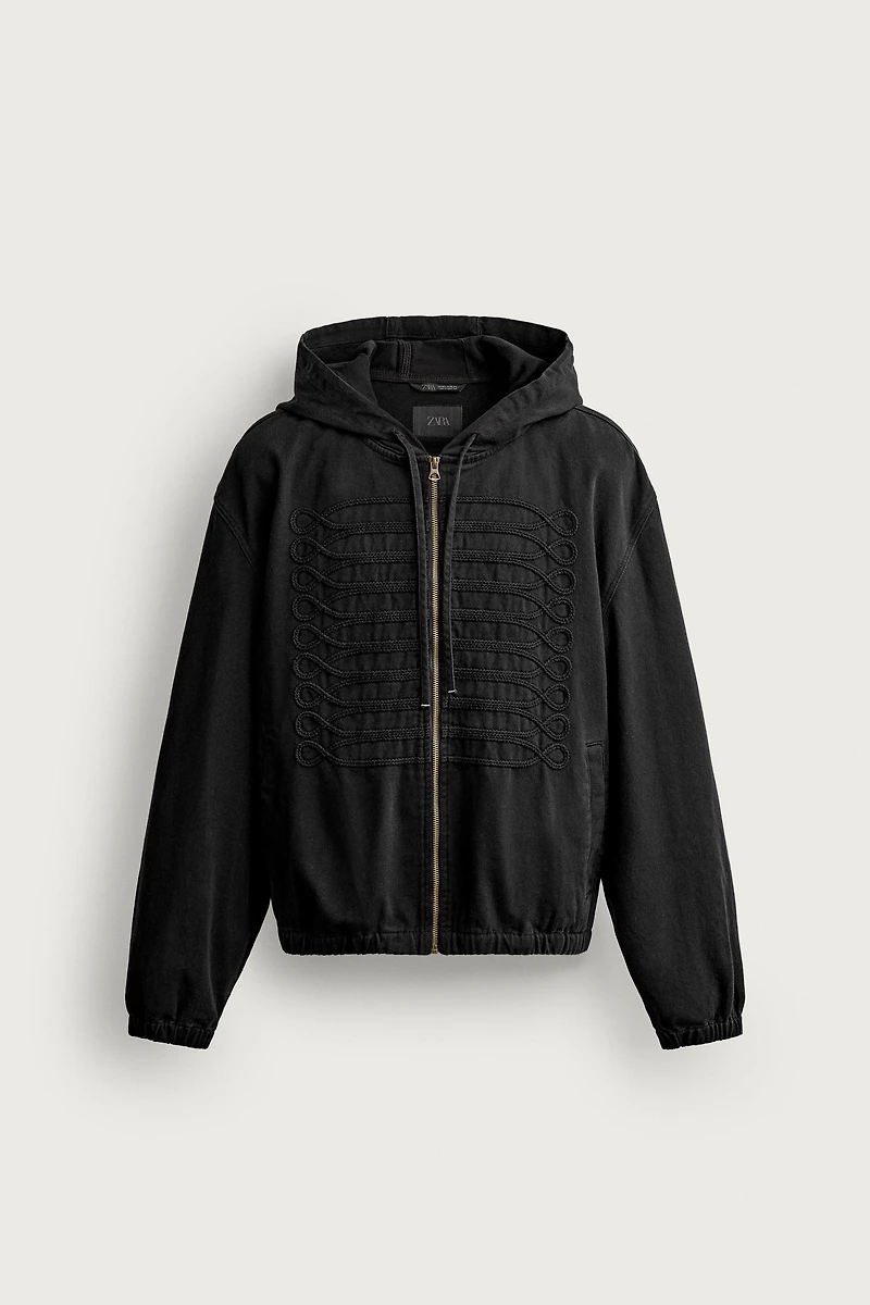 HOODED FROG FASTENING JACKET