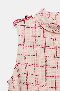 ROBE COURTE STRUCTURÉE