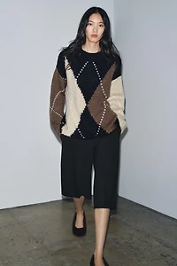 ARGYLE KNIT SWEATER