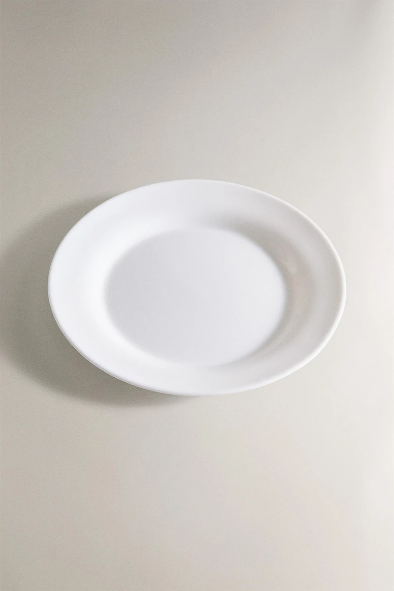 WHITE GLASS DESSERT PLATE
