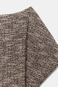 ROBE MI-LONGUE TEXTURÉE AVEC CEINTURE