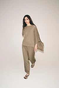 FLOWY BAGGY PANTS