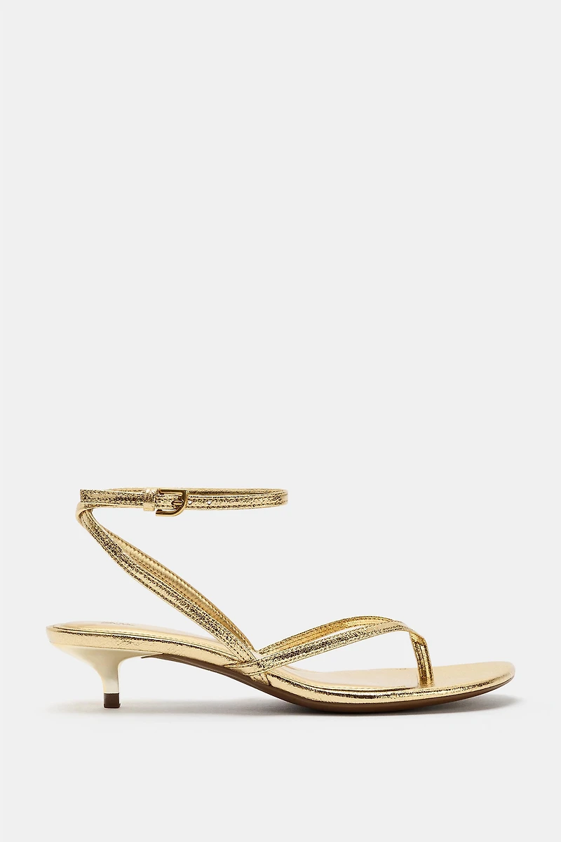METALLIC KITTEN HEEL SANDALS