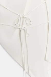 TOP HALTER ASYMÉTRIQUE SATINÉ