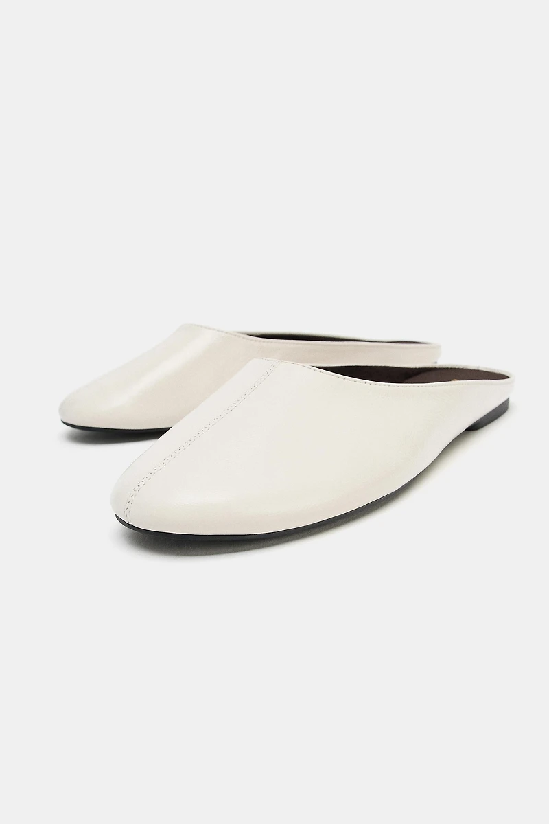 FLAT LEATHER MULE SHOES