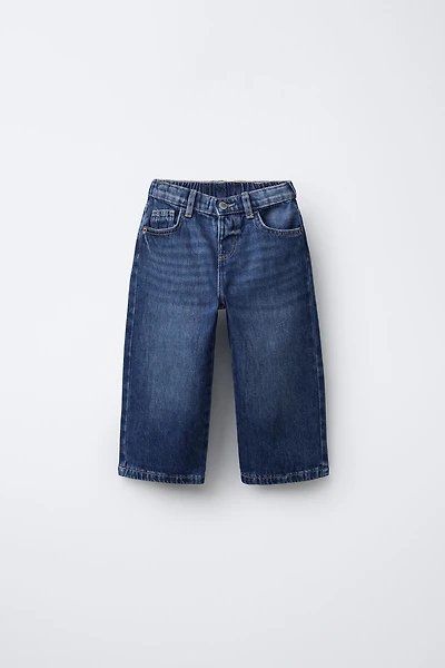 STRAIGHT JEANS WITH STAR ANIMAL PRINT PATCHES