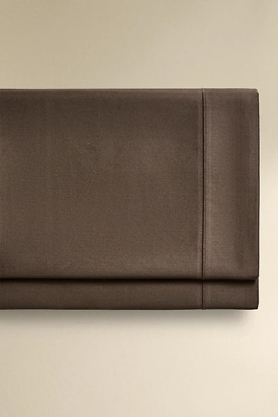 DRAP DE DESSUS SATIN FESTON (300 FILS)