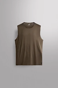 GRAPHIC RUNNING TANK TOP