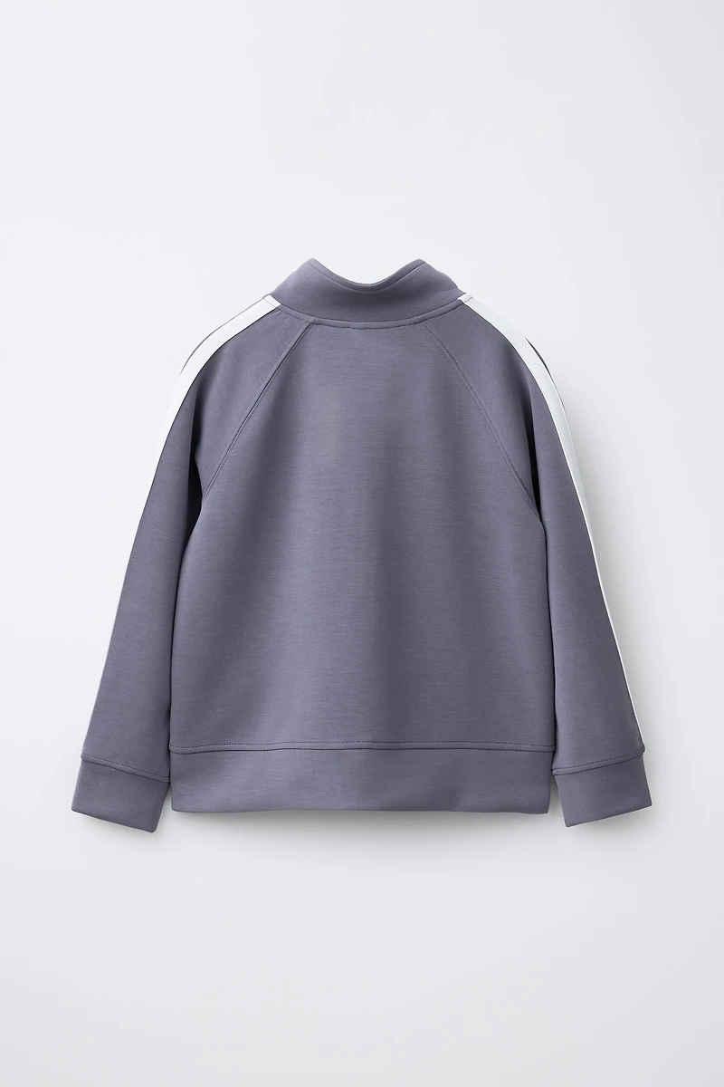 CONTRAST STRIPE SWEATSHIRT WITH MODAL
