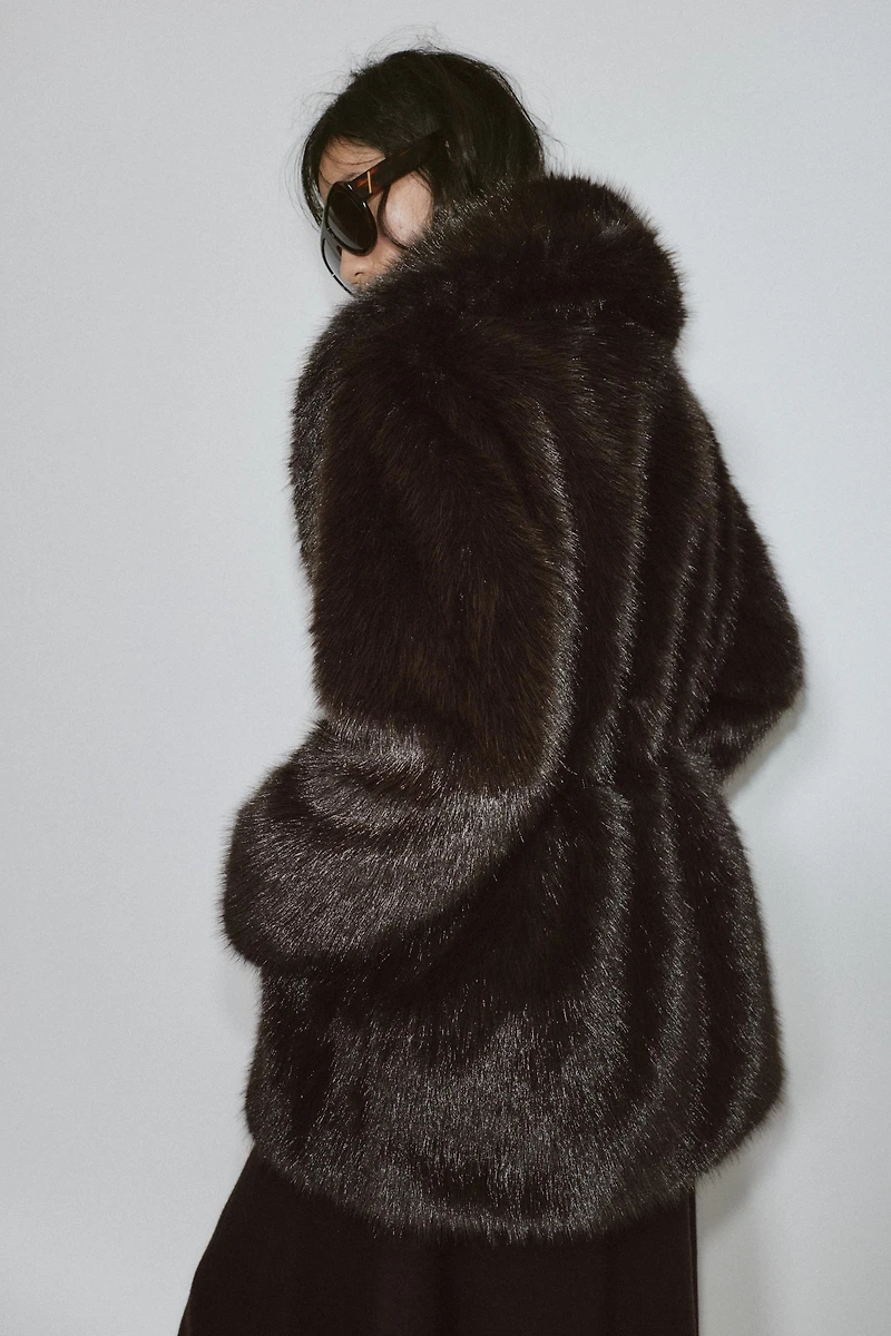 FAUX FUR COAT WITH BELT