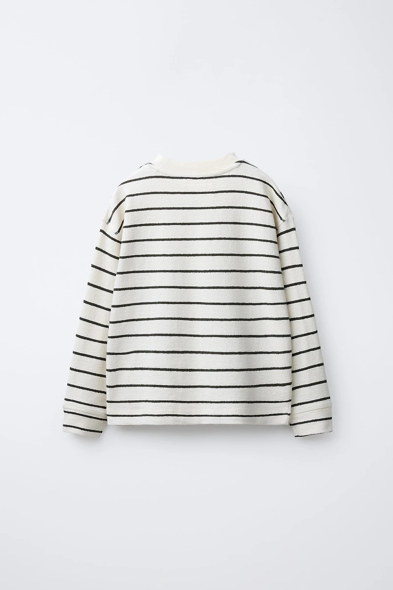 STRIPED T-SHIRT WITH LABEL TRIM