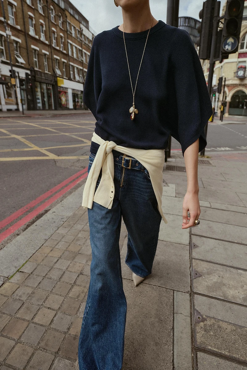BASIC KNIT SWEATER