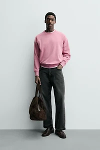 BASIC WASHED CREWNECK SWEATSHIRT