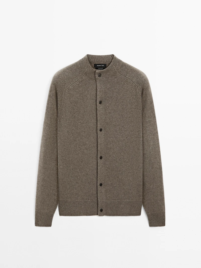 100% cashmere knit cardigan