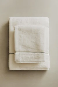 SERVIETTE DE BAIN FESTON BROD