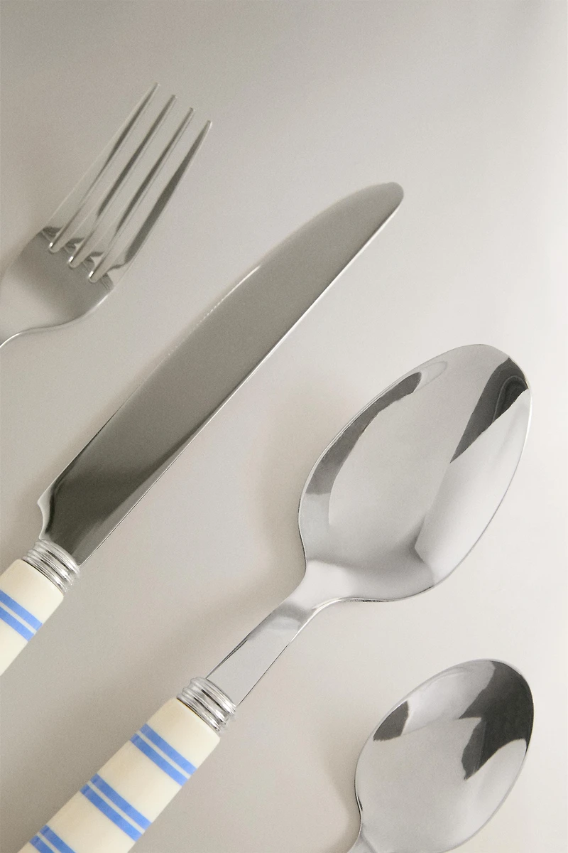 STRIPED HANDLE FLATWARE SET (SET OF 4)